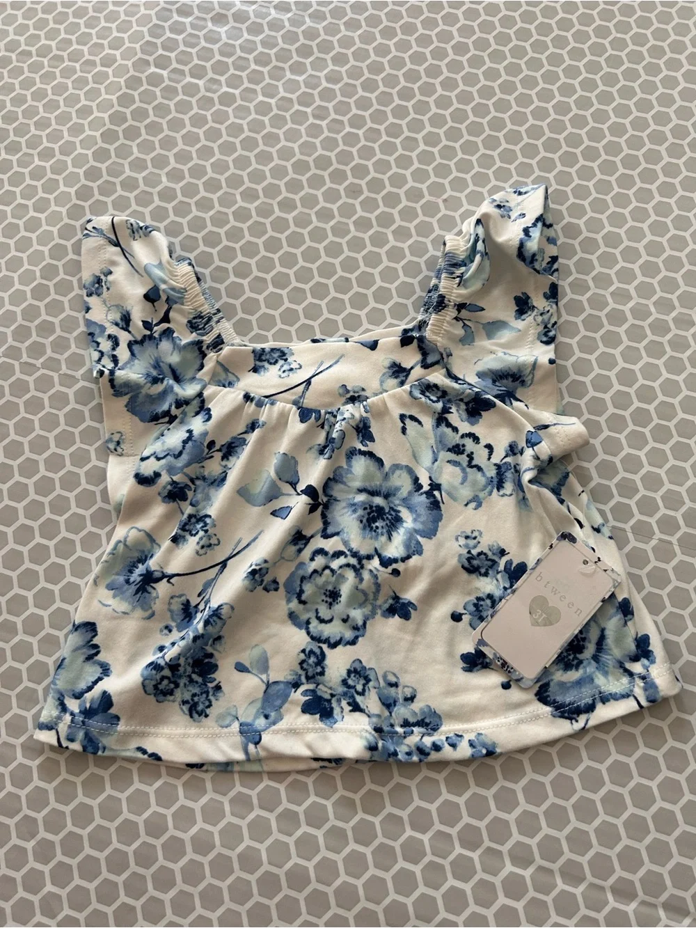 NWT btween White and Blue Floral Girls Pajama Set. 3 Piece Set Size 3T